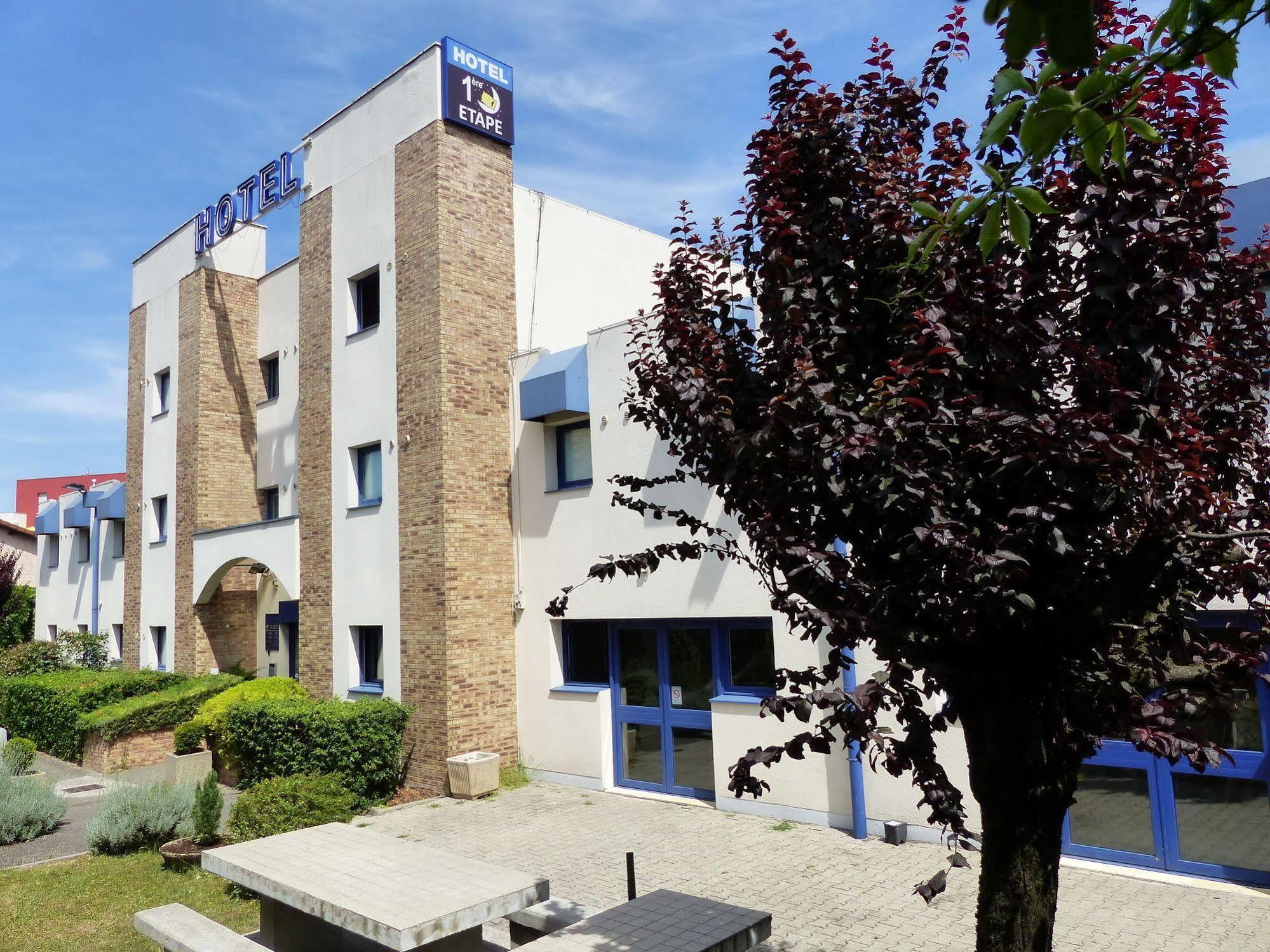 1ère Etape Hotel 2*